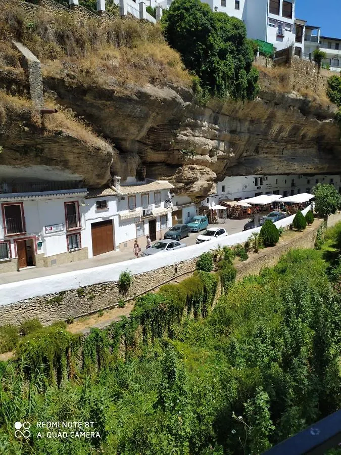 La Roca Encantada Setenil De Las Bodegas